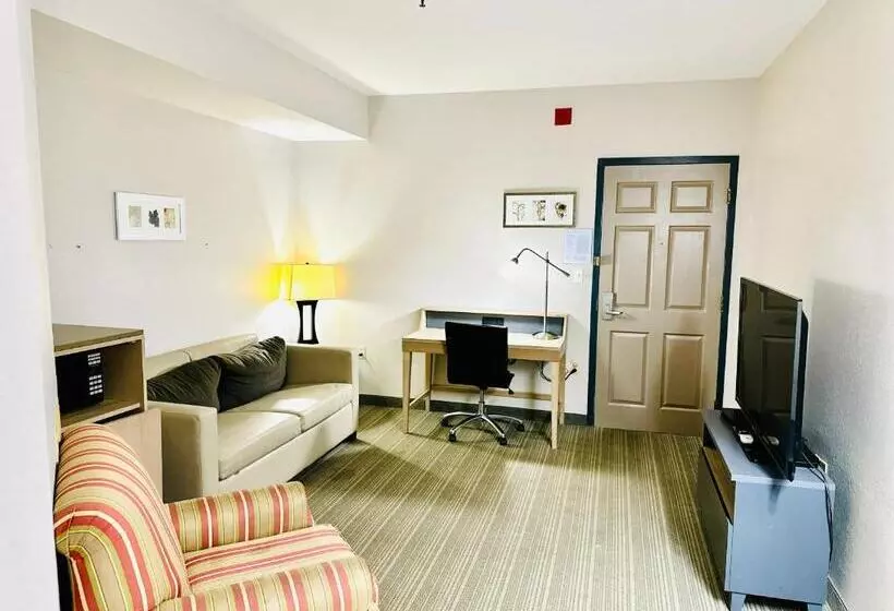 スイート（家族用）, Radiant Inn And Suites