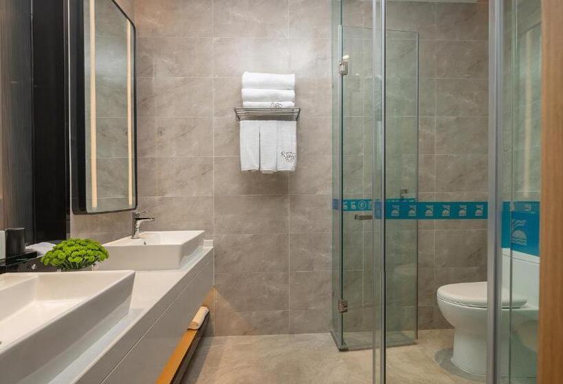 חדר סטנדרט לשלושה, Sanya South China