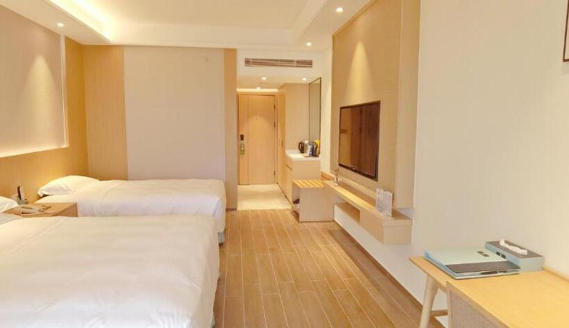 חדר דלוקס לשלושה, Sanya South China