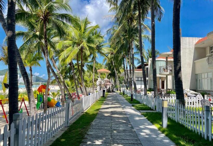 וילה בת 3 חדרי שינה, Sanya South China