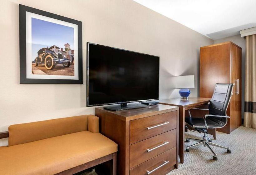 Стандартный Номер Кровать Кинг, Spark By Hilton St. Augustine I 95