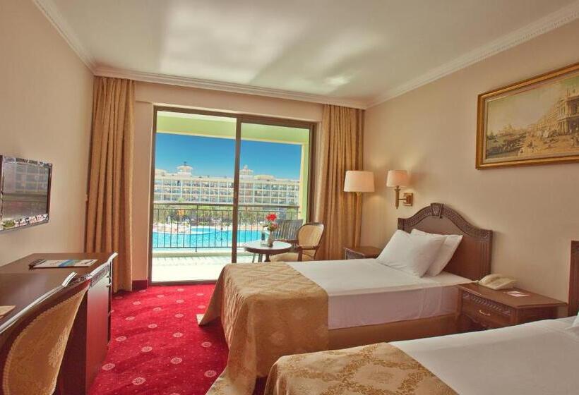 侧面海景标准三人间, Ducale Lara Ultra All Inclusive