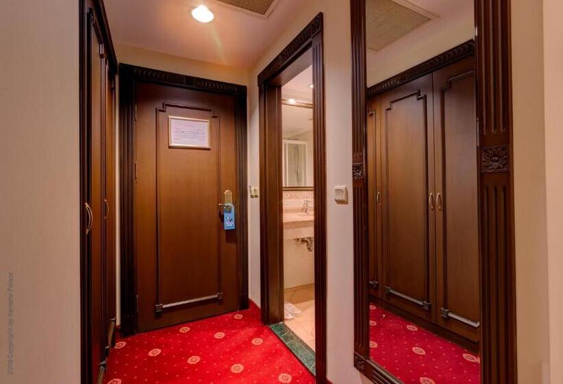 带花园景观的标准三人间, Ducale Lara Ultra All Inclusive