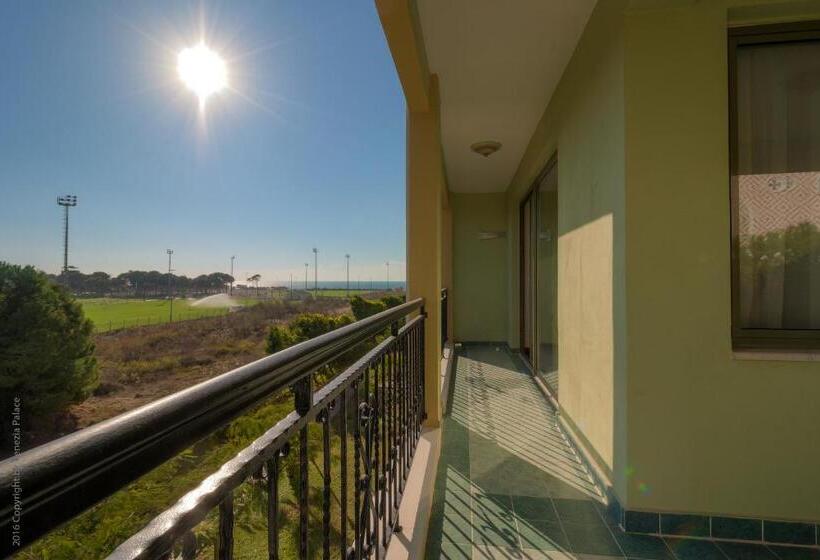 家庭房带园景, Ducale Lara Ultra All Inclusive