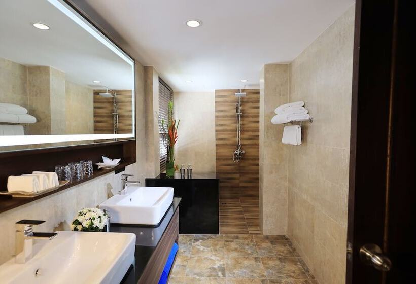 豪华三人间, Samui Palm Beach Lead By Celes Samui