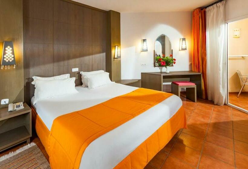 园景标准四人间, Royal Kenz Thalasso & Spa