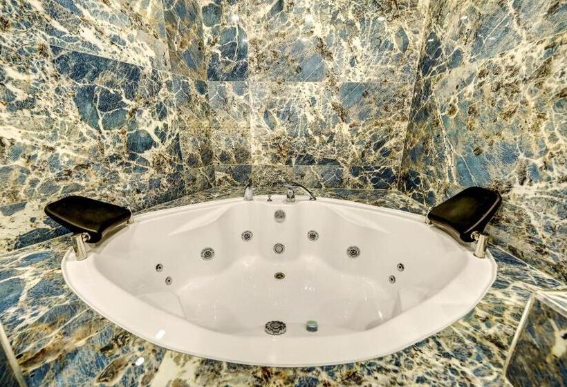 Люкс Кровать Кинг, Yasmin Bodrum Resort