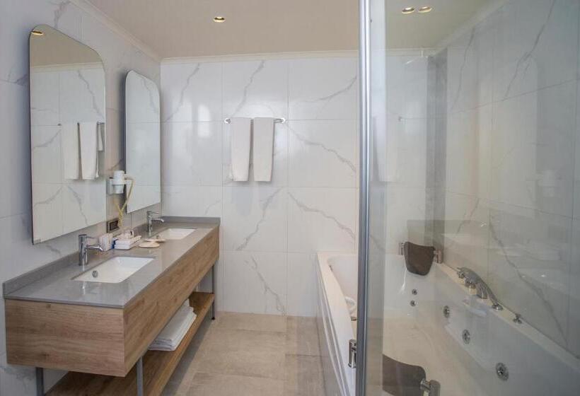 디럭스 스위트, Yasmin Bodrum Resort