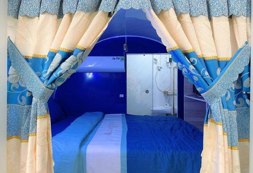 اتاق استاندارد با سرویس بهداشتی مشترک, Nhà Nghỉ K House