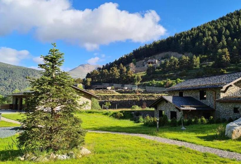 سوییت سوپریور, Les Pardines 1819 Mountain Suites & Spa