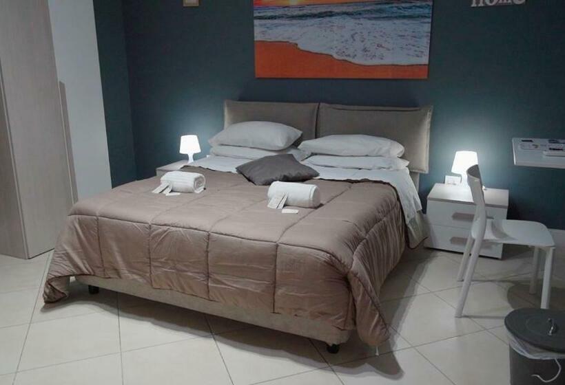 标准间带漩涡浴缸, Taranto Mn Place