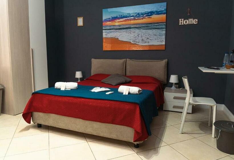 标准间带漩涡浴缸, Taranto Mn Place