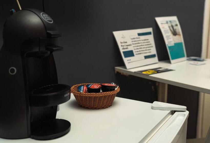 豪华房间, Taranto Mn Place