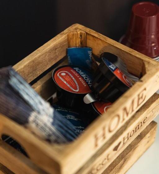 高级大房间, Taranto Mn Place