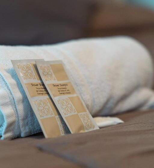 高级大房间, Taranto Mn Place