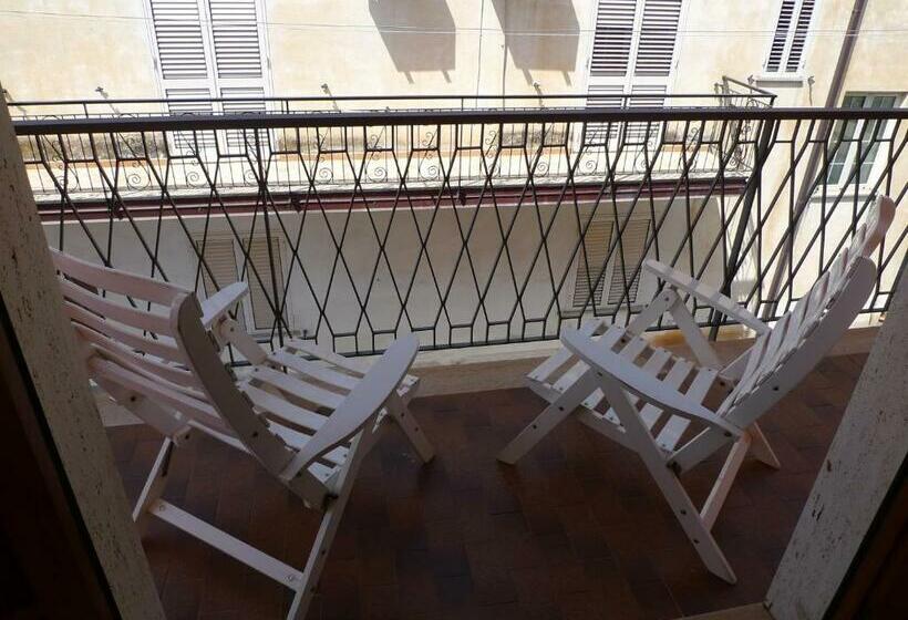 Номер Стандарт с Балконом, B&b Il Nido