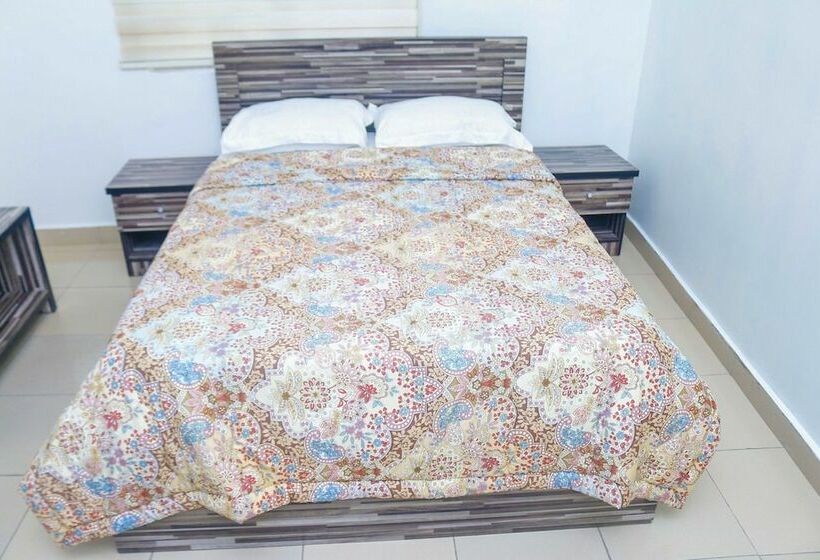 اتاق لوکس با چشم‌انداز شهر, Havilah Suites