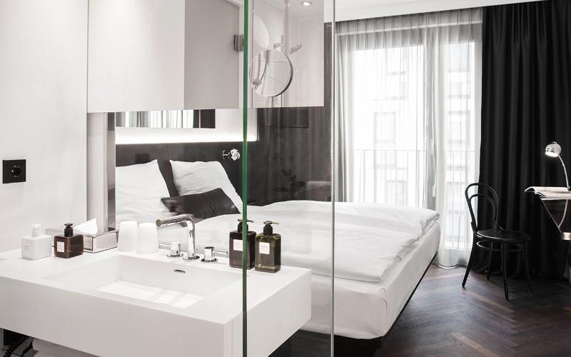 Номер Стандарт, Admire Apart