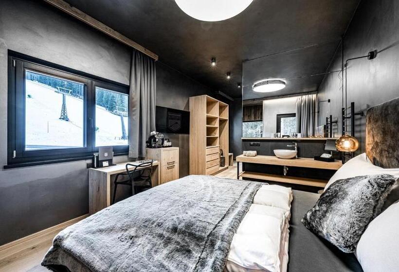 이코노미 룸, Almmonte Präclarum Suites Design