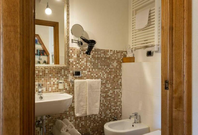 اتاق استاندارد, Casale Le Masse