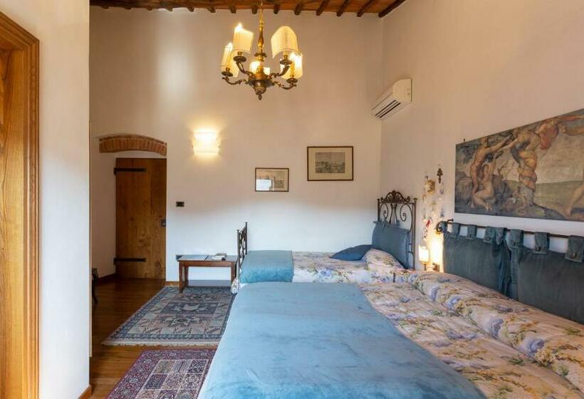 اتاق استاندارد سه نفره, Casale Le Masse