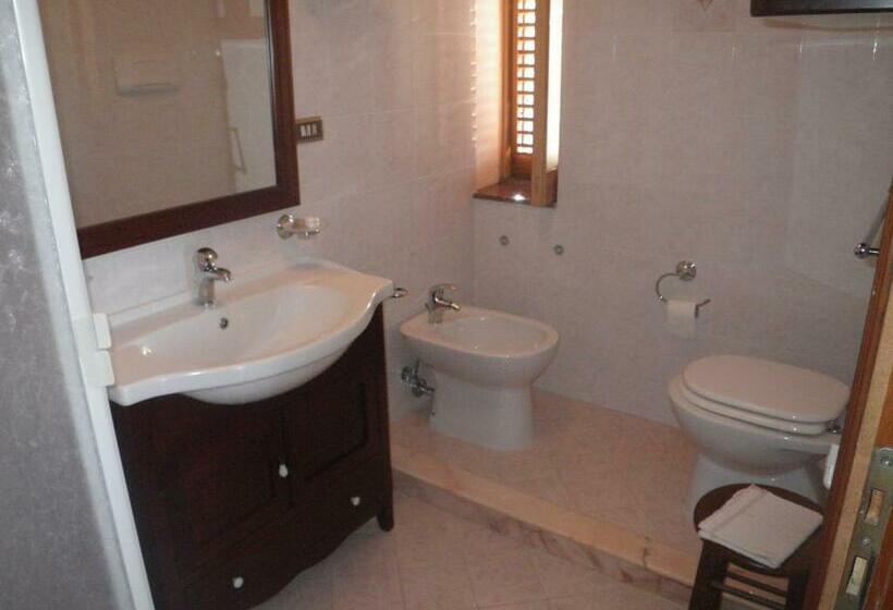 スタンダードルーム, Ondazzurra