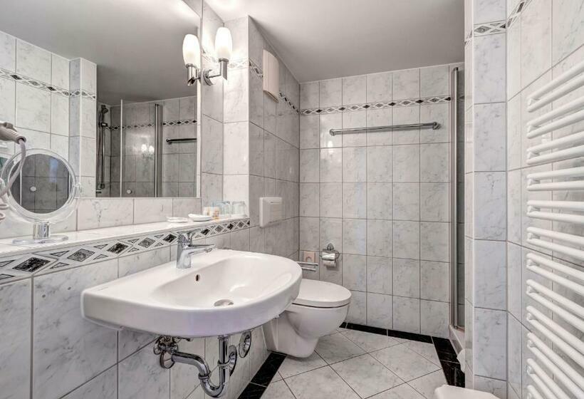 Апартаменты 1 Спальня Нижний Этаж, Haus Seeblick Hotel Garni & Ferienwohnungen