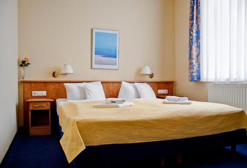 Семейный Номер, Haus Seeblick Hotel Garni & Ferienwohnungen