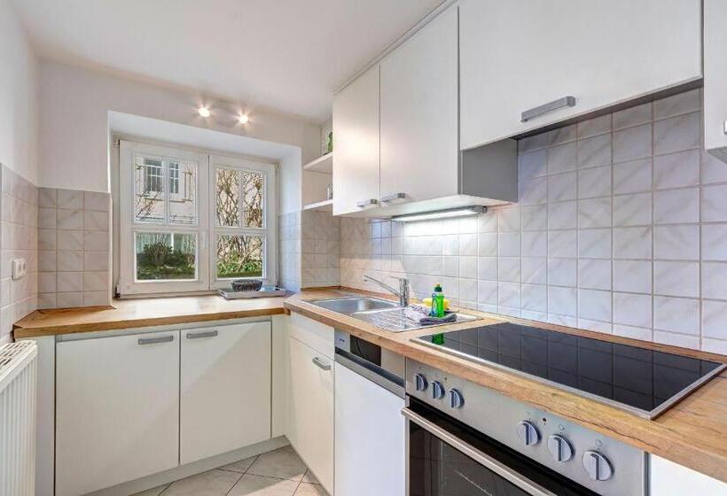 Апартаменты 1 Спальня Нижний Этаж, Haus Seeblick Hotel Garni & Ferienwohnungen