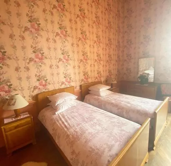 スタンダードルーム, Chateau De Villersexel Chateaux Et Hotels Collection
