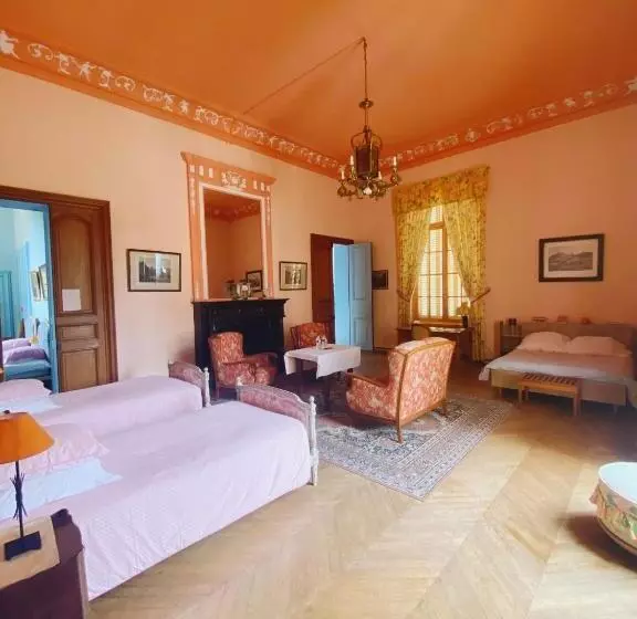 プレジデントスイートルーム, Chateau De Villersexel Chateaux Et Hotels Collection