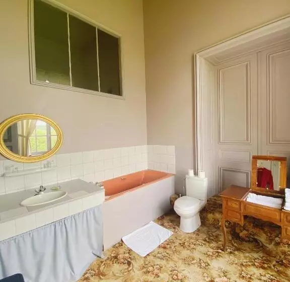 スイート（家族用）, Chateau De Villersexel Chateaux Et Hotels Collection