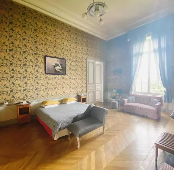 スイート（家族用）, Chateau De Villersexel Chateaux Et Hotels Collection