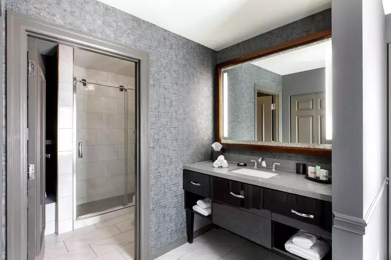 Executive-huone King-vuode, Ambassador Hotel Tulsa, Autograph Collection