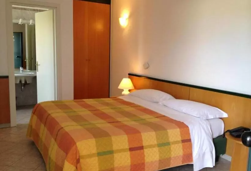 Standard-huone, La Corte
