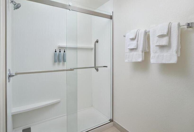스위트 킹사이즈 침대, Courtyard Baton Rouge Siegen Lane