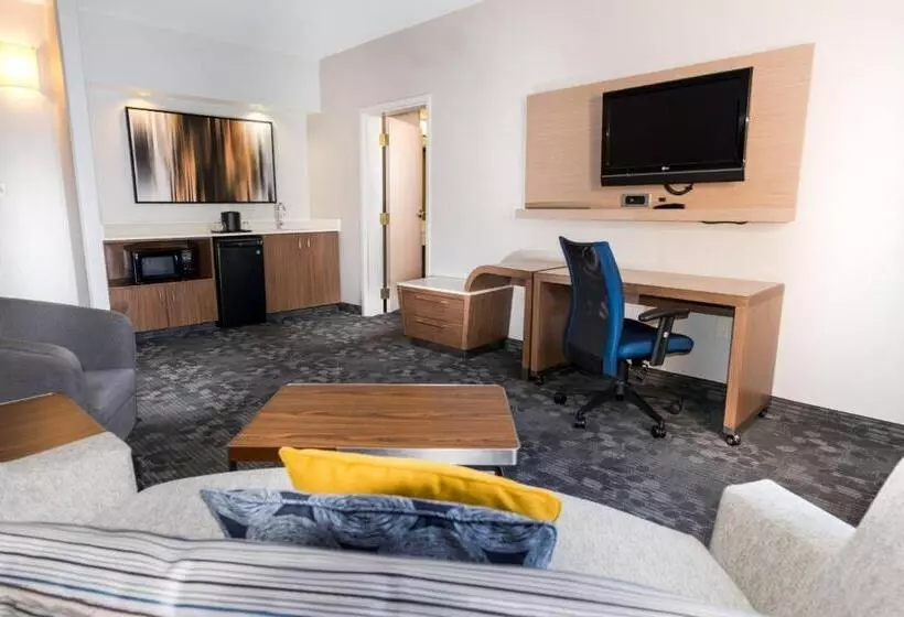 キングサイズベッドのスイートルーム, Courtyard By Marriott Austin Round Rock