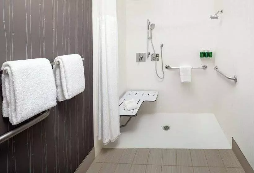 Standard-huone 2 Parivuodetta, Courtyard By Marriott Dayton North