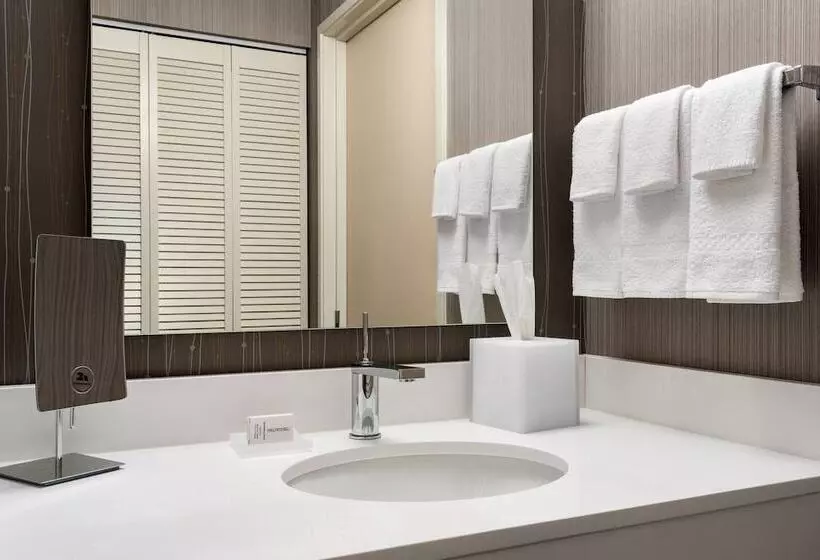 Standard-huone 2 Parivuodetta, Courtyard By Marriott Dayton North