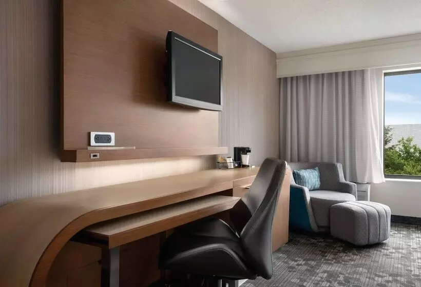 Standard-huone 2 Parivuodetta, Courtyard By Marriott Dayton North