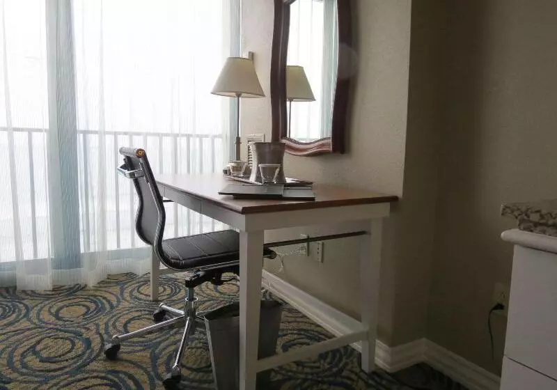 Standard-huone Kaupunkinäkymä, Hilton Daytona Beach Oceanfront Resort