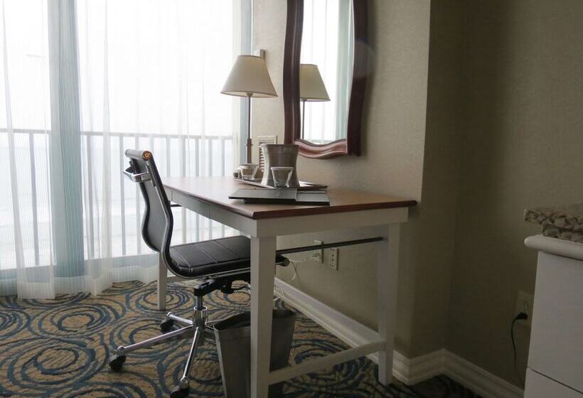 Номер Стандарт 2 Двуспальные Кровати, Hilton Daytona Beach Oceanfront Resort