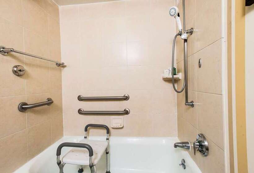 סוויטה, Hilton Daytona Beach Oceanfront Resort