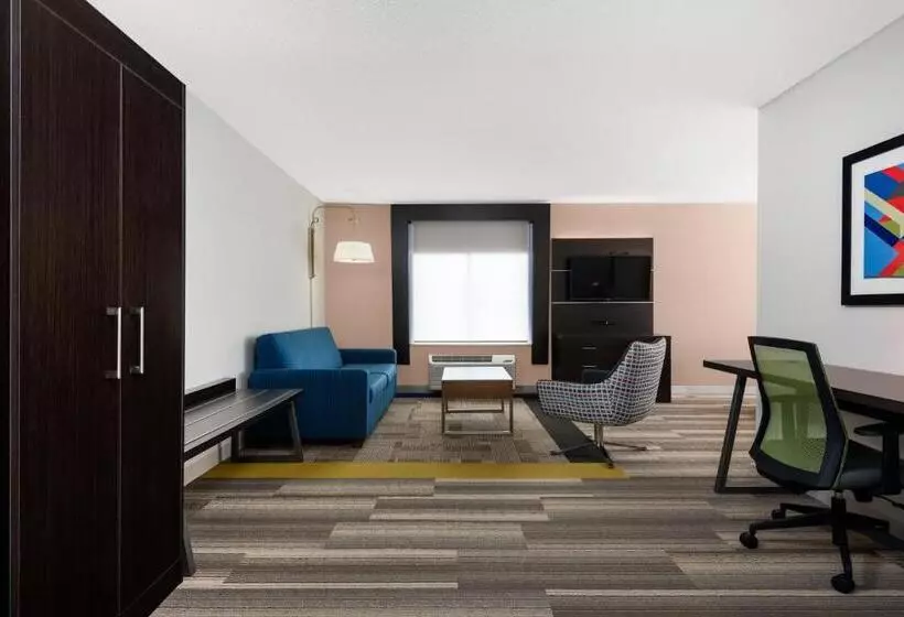 スイート, Holiday Inn Express Hillsville, An Ihg