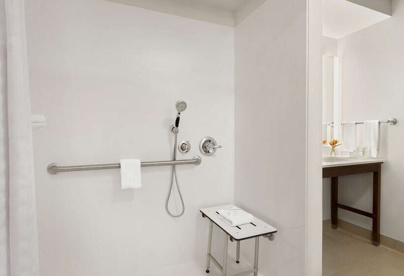 장애인을 위한 스위트, Homewood Suites By Hilton Fort Myers