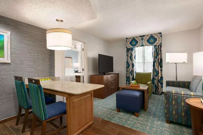 سوئیت با تخت بزرگ, Homewood Suites By Hilton Fort Myers