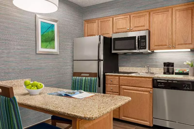 سوئیت با تخت بزرگ, Homewood Suites By Hilton Fort Myers