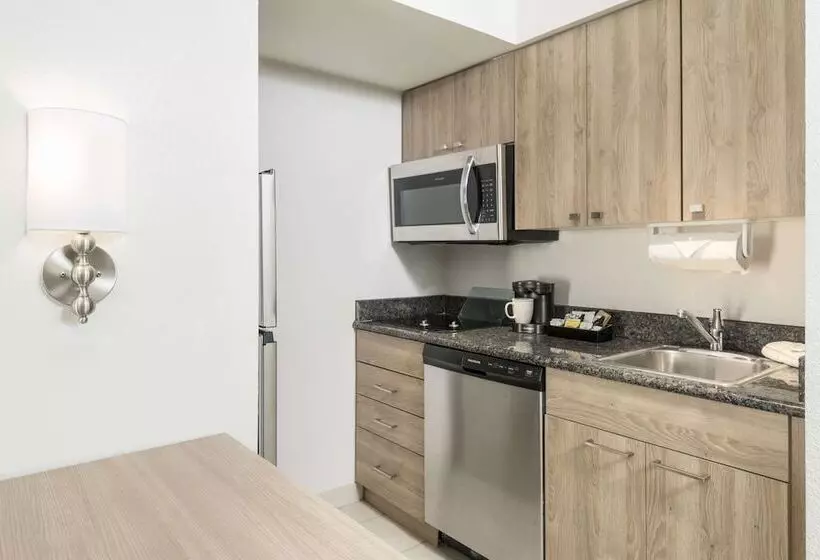 スイート, Homewood Suites By Hilton Miami Airport/blue Lagoon