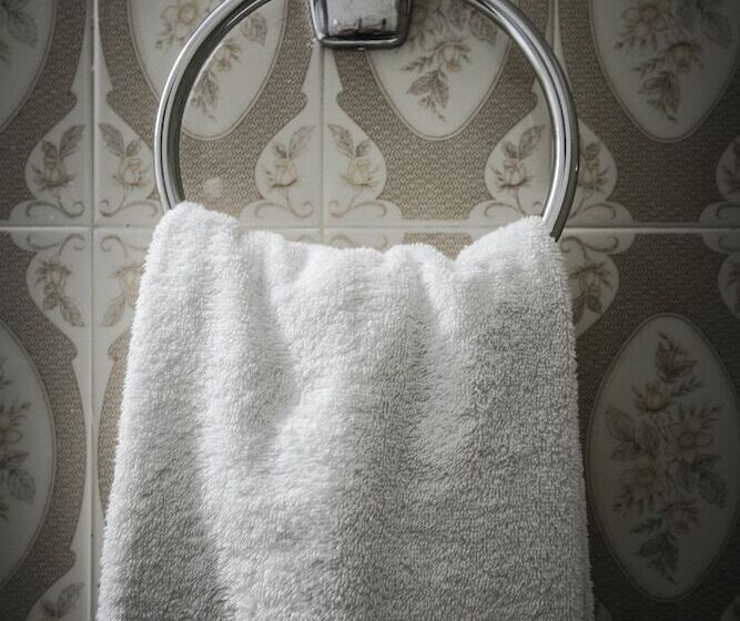 غرفة قياسية, Hostellerie Les Griffons