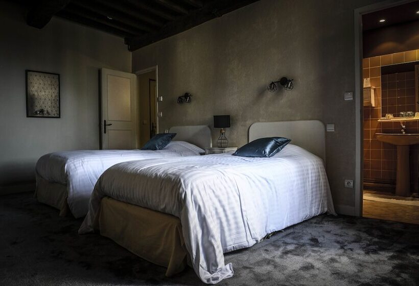 غرفة قياسية, Hostellerie Les Griffons